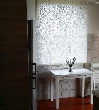 Enza Villa *